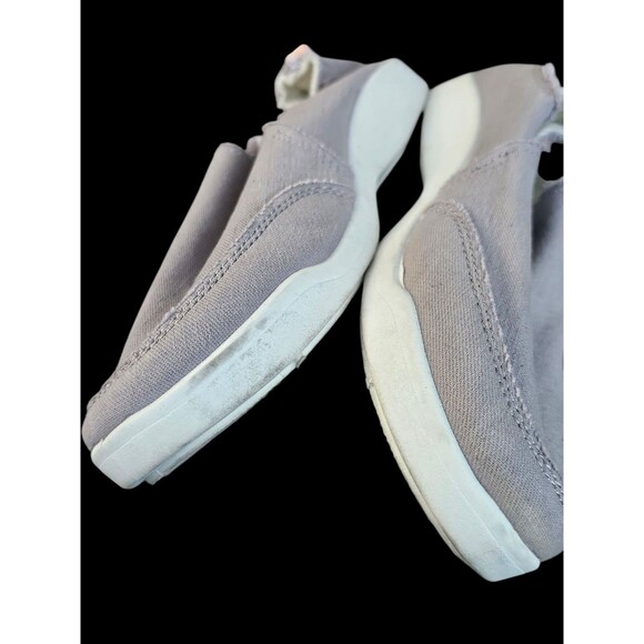 Vionic Womens 7.5W Beach Malibu Slip On Sneakers Gray Comfort Cushion Canvas - Picture 11 of 13